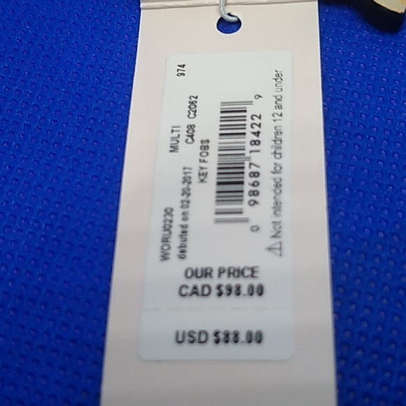 Kate Spade camel keychain - Picture 2 of 2